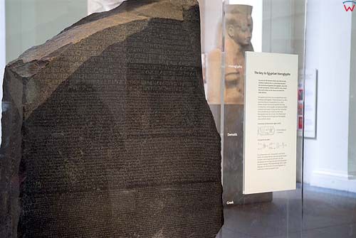 Londyn. Hierogrify Egipskie wewnątrz British Museum.